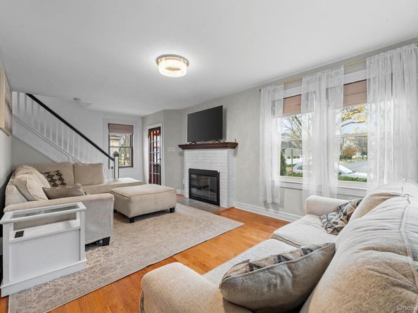 42 Driving Park Avenue, Lynbrook NY 11563