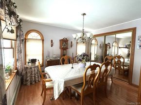 166 Choir Lane E, Westbury NY 11590