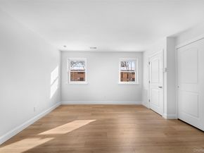 96 Artist Lake Drive, Middle Island NY 11953