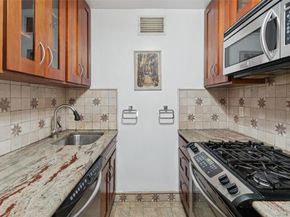 10230 66 Road 14A, Forest Hills NY 11375