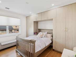 783 Oakleigh Road, North Woodmere NY 11581