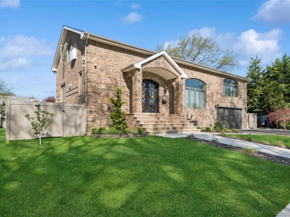 783 Oakleigh Road, North Woodmere NY 11581