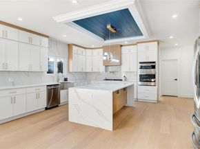 23 Glade Lane, Levittown NY 11756