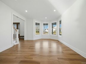 75 Crescent Court, Wading River NY 11792