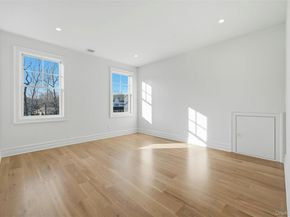 75 Crescent Court, Wading River NY 11792