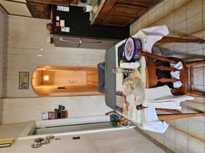 68-09 79 Street, Middle Village NY 11379