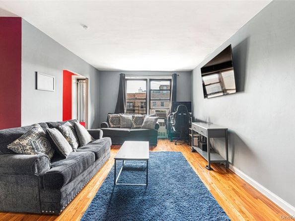 282 E 35th Street 7E, Brooklyn NY 11203