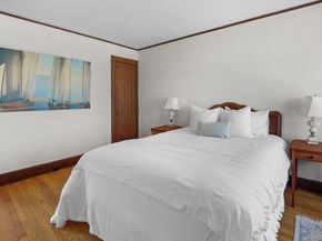 19 Surrey Lane, Yonkers NY 10710
