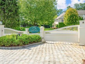 14 Cider Mill Circle, Armonk NY 10504