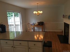 111 Park Rd Extension, Goldens Bridge NY 10526