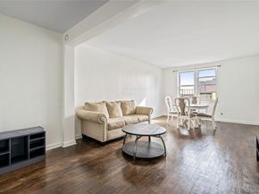 24 Mulford Place 4B, Hempstead NY 11550