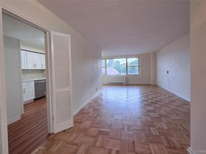 212-30 23rd Ave 1H, Bayside NY 11360