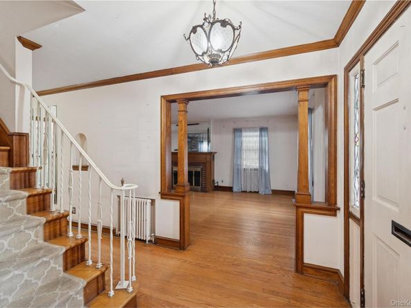 87 Elton Street, West Hempstead NY 11552