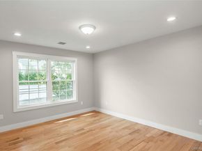 22 Cheshire Avenue, Syosset NY 11791