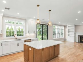 22 Cheshire Avenue, Syosset NY 11791