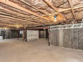22 Cheshire Avenue, Syosset NY 11791