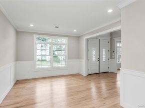 22 Cheshire Avenue, Syosset NY 11791