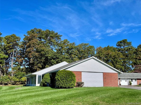 22B Guilford Court 22B, Ridge NY 11961
