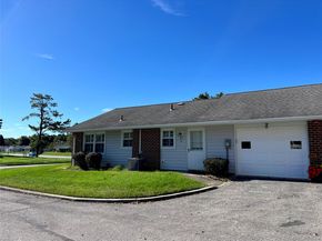 22B Guilford Court 22B, Ridge NY 11961