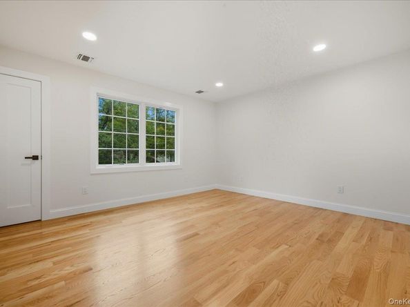1420 Poulson Street, Wantagh NY 11793