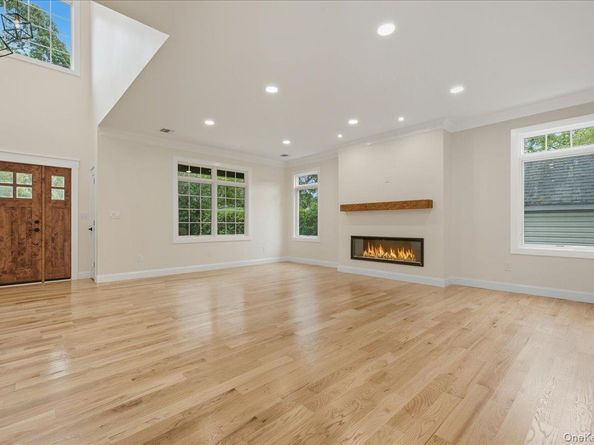 1420 Poulson Street, Wantagh NY 11793