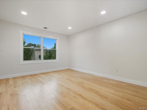 1420 Poulson Street, Wantagh NY 11793