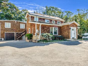7 Albermarle Avenue