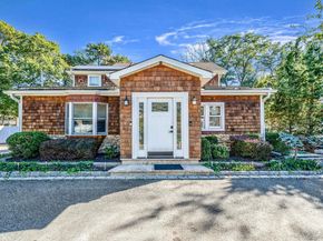 7 Albermarle Avenue, Holtsville NY 11742