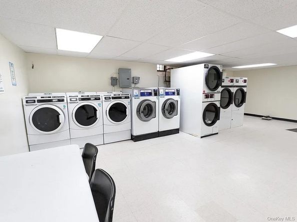 75-02 Austin Street 2J, Forest Hills NY 11375