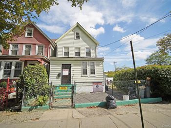 227 Franklin Avenue