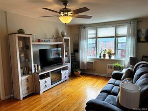 2 Sadore Lane 7N, Yonkers NY 10710