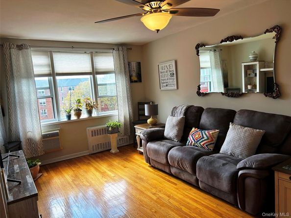2 Sadore Lane 7N, Yonkers NY 10710
