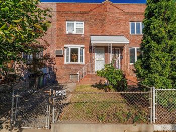 2068 28th Street