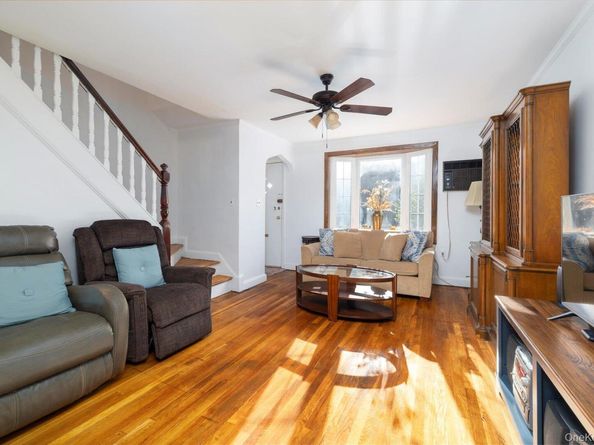 2068 28th Street, Astoria NY 11105