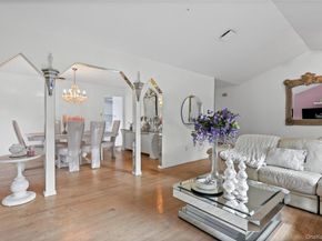 5 Roy Drive, Nesconset NY 11767