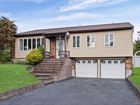 5 Roy Drive, Nesconset NY 11767