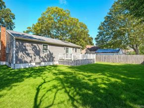 36 Flintlock Drive, Shirley NY 11967