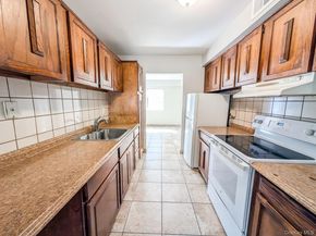 136 Hill Crescent, Calverton NY 11933