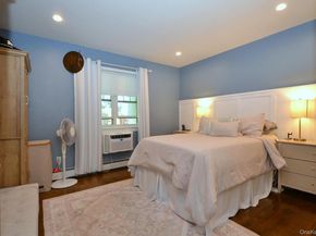 18 Glen Hollow Drive F13, Holtsville NY 11742