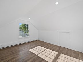 53 E 13th Street, Huntington Station NY 11746