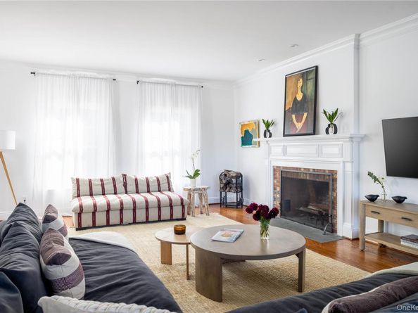 105 Waterview Drive, Southold NY 11971