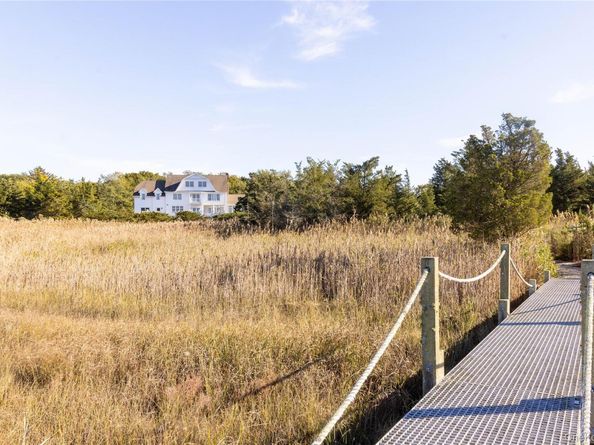 105 Waterview Drive, Southold NY 11971