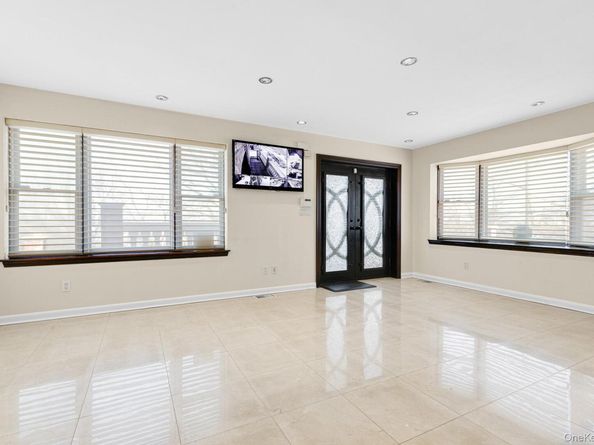 8318 58th Avenue, Middle Village NY 11379