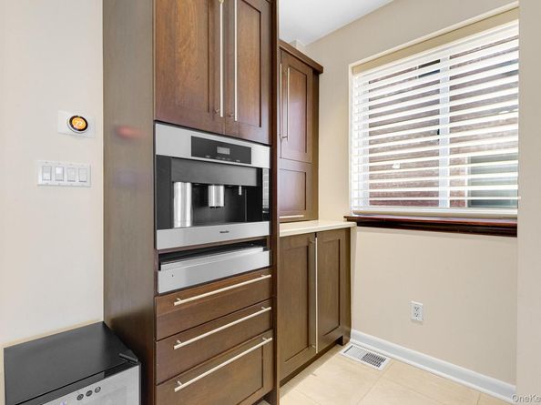 8318 58th Avenue, Middle Village NY 11379