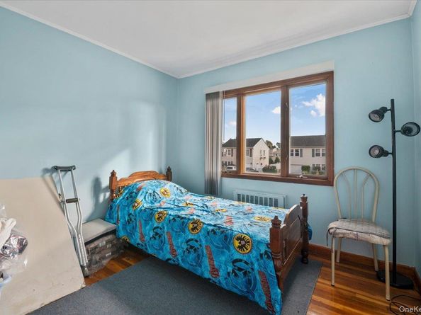 26 Bradford Lane, Bethpage NY 11714