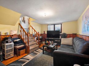 26 Bradford Lane, Bethpage NY 11714