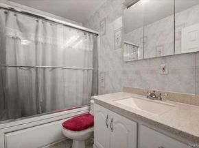 26 Bradford Lane, Bethpage NY 11714