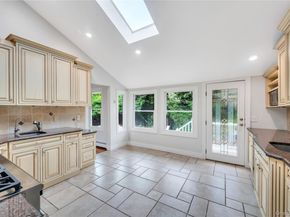 61 Riviera Drive S, Massapequa NY 11758