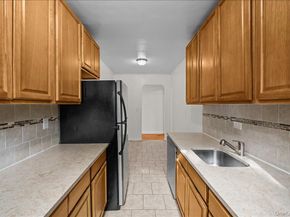 3015 Riverdale Avenue 1J, Bronx NY 10463