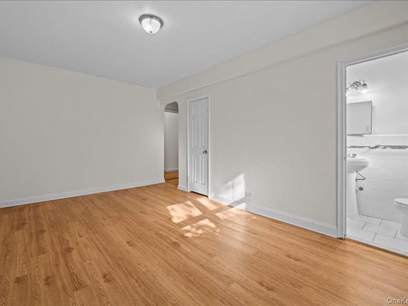 3015 Riverdale Avenue 1J, Bronx NY 10463